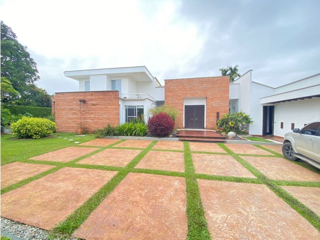 4 bedroom exclusive country house for sale in Armenia, Colombia