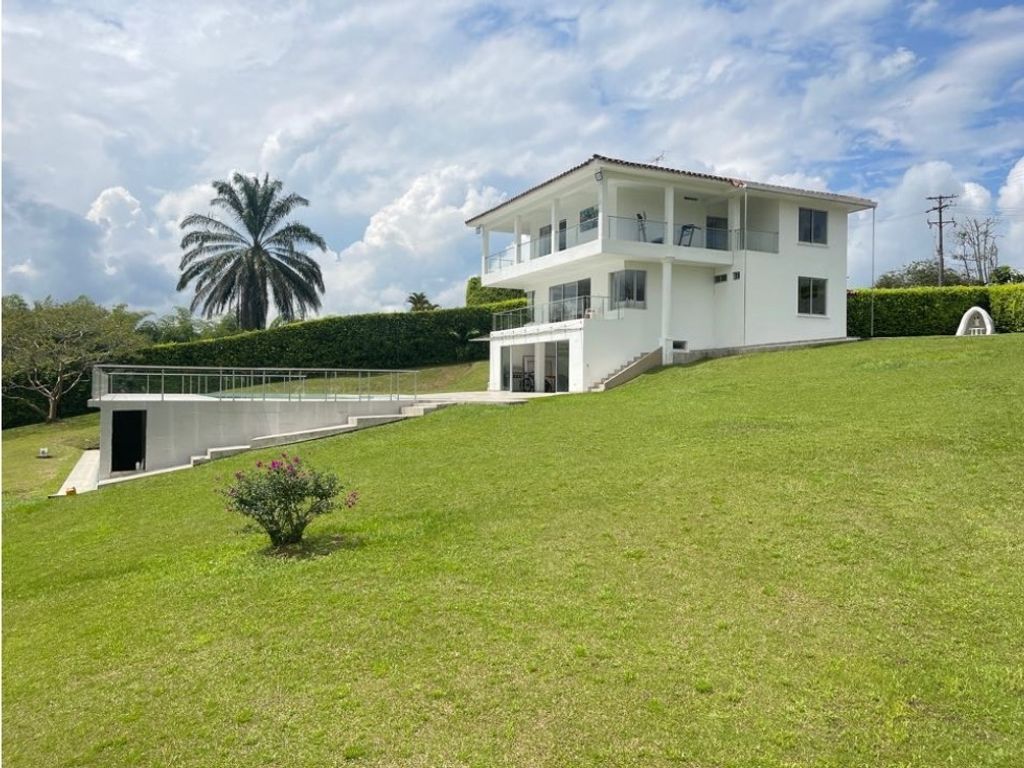 4 bedroom exclusive country house for sale in Pereira, Departamento de Risaralda 129302842