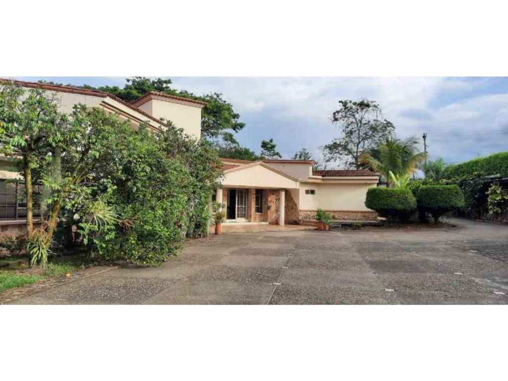 Luxury House for sale in Santiago de Cali, Departamento del Valle del