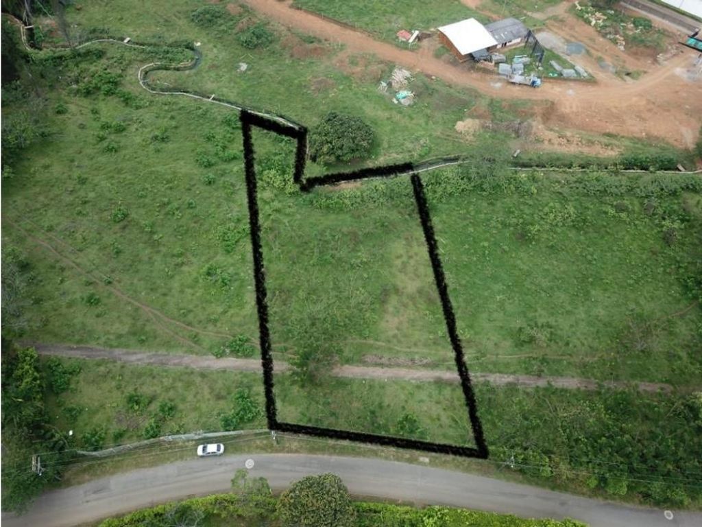 Terreno / Solar de 3300 m2 en venta - Cali, Departamento del Valle del Cauca