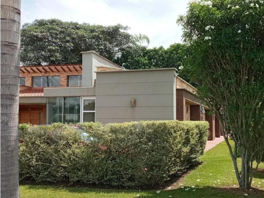 Exclusive country house for sale in Pereira, Departamento de Risaralda