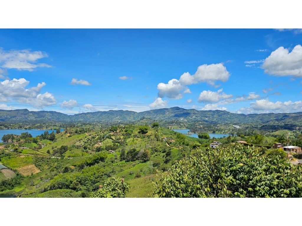 Development Land in Guatapé, Colombia 129098105