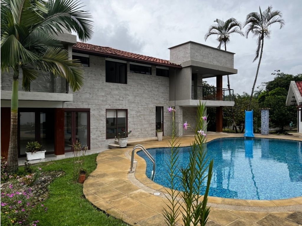 5-bedroom-exclusive-country-house-for-sale-in-pereira-colombia