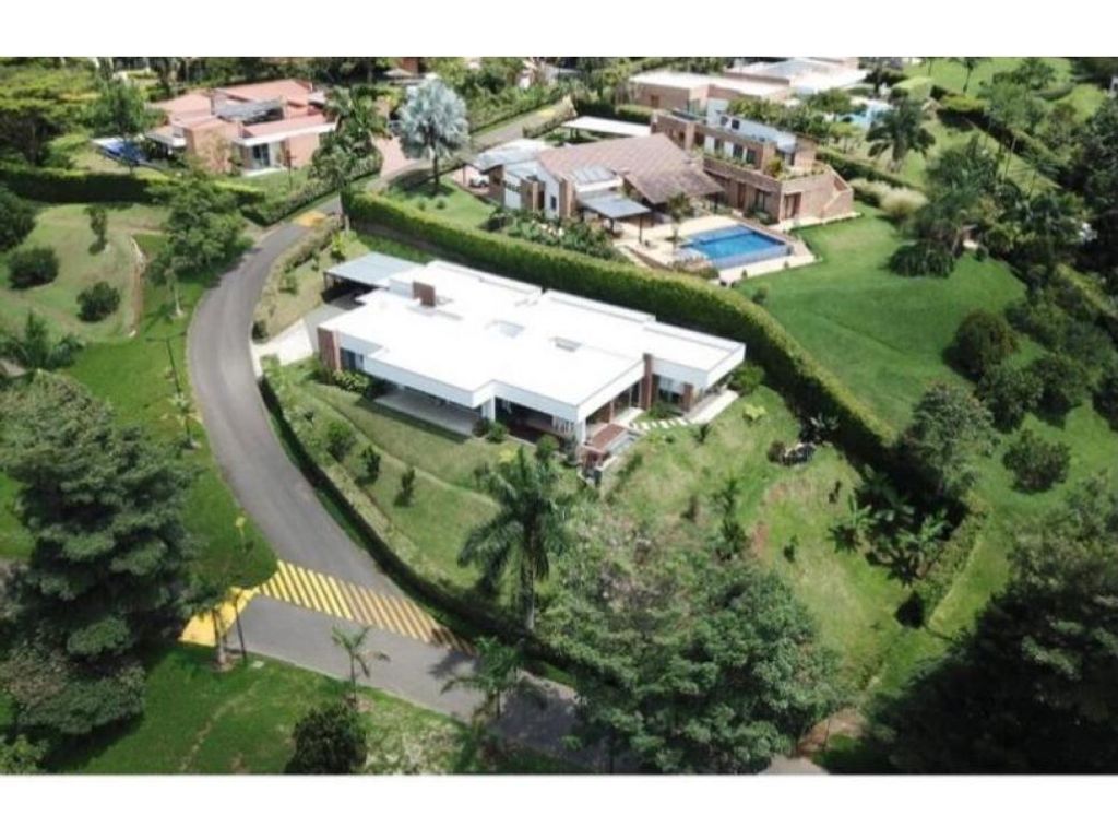 Exclusive country house for sale in Pereira, Departamento de Risaralda 127973348