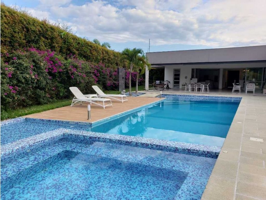 Exclusive country house for sale in Pereira, Departamento de Risaralda 127967604