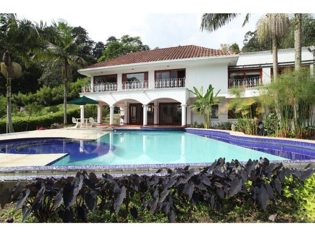 Maison de luxe 5 chambres en vente à Medellín, Colombie 80536225