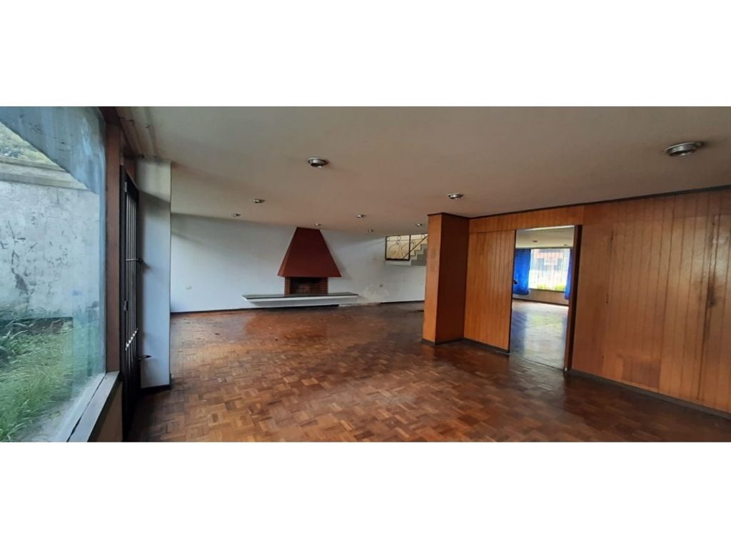 Luxury House for sale in Bogotá, Colombia 127970636