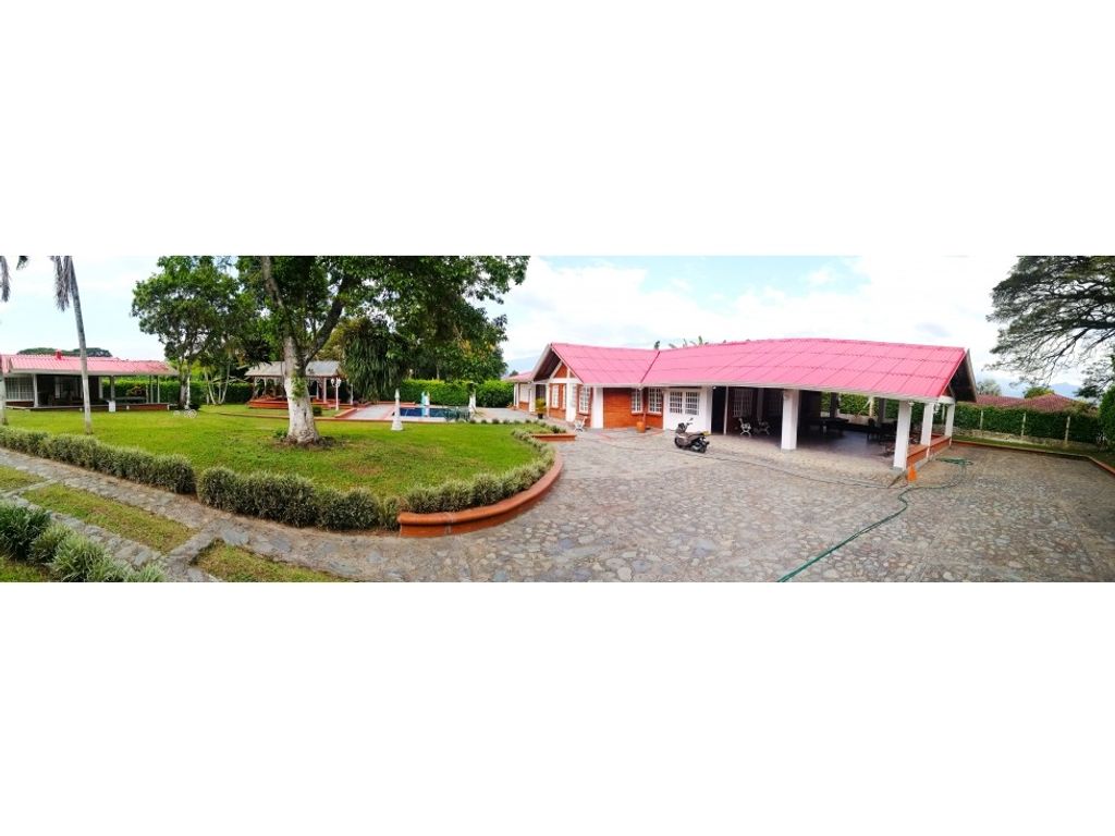 5 bedroom exclusive country house for sale in Armenia, Colombia