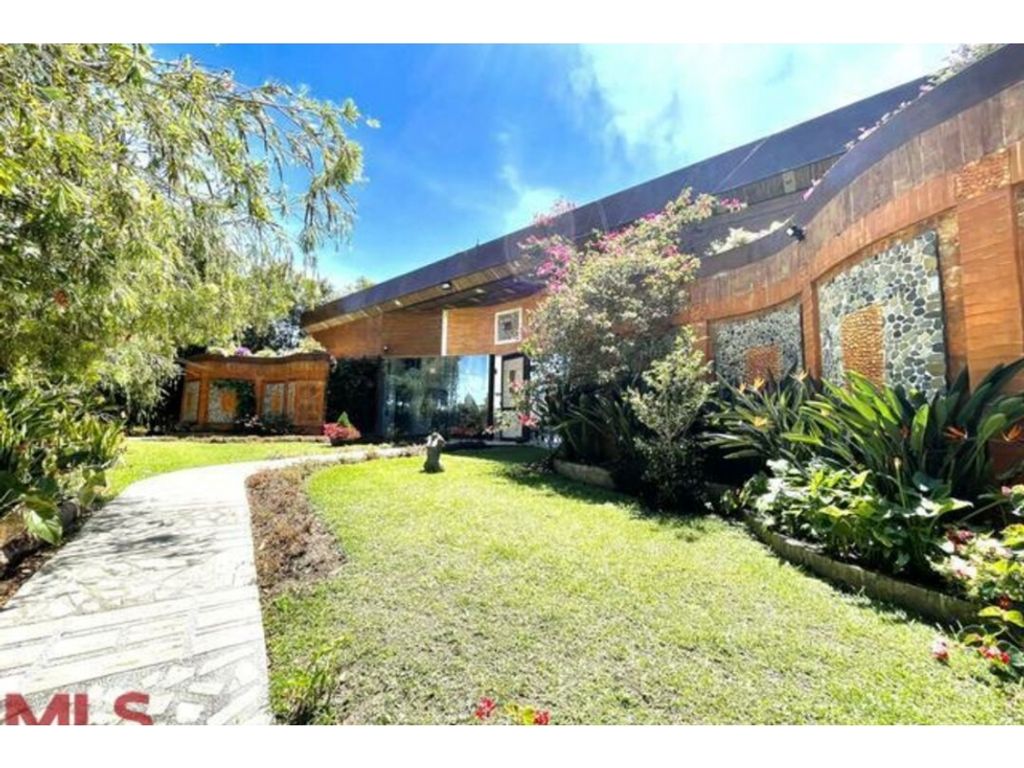 Luxury House for sale in Guatapé, Colombia 129099459