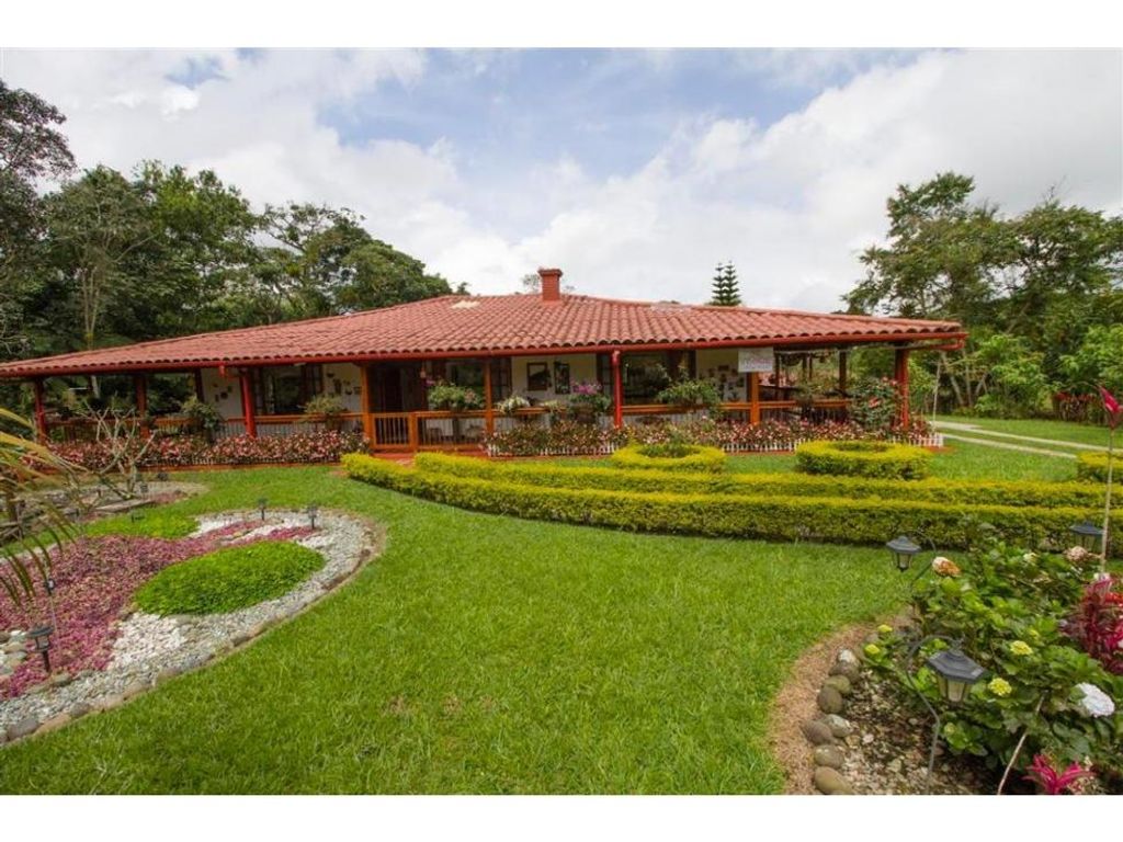 Exclusive country house for sale in Armenia, Colombia 129106590