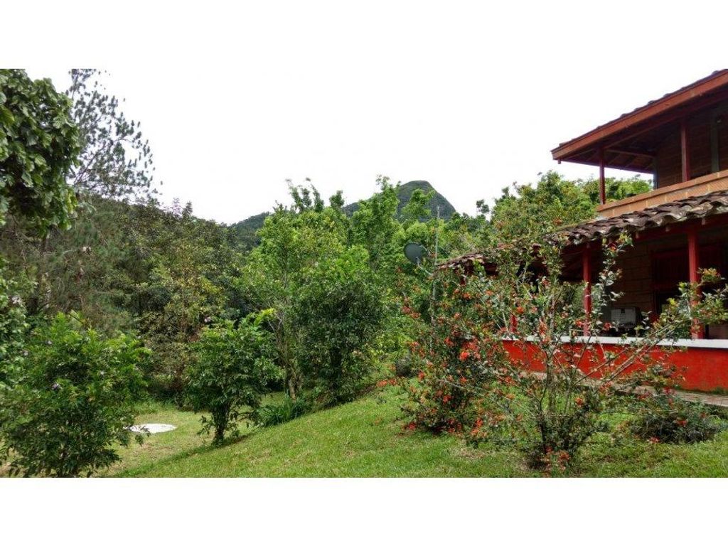 Hotel con encanto de 50000 m2 en venta San Rafael, Colombia