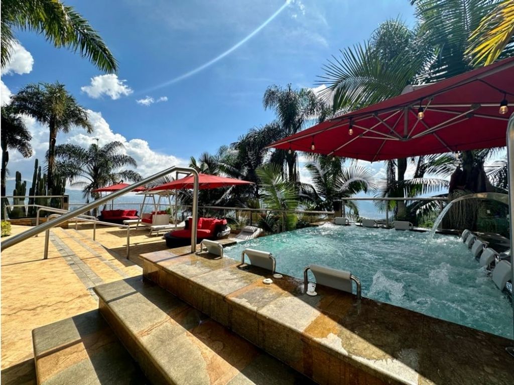 Luxury apartment complex for sale in Medellín, Colombia 129103275