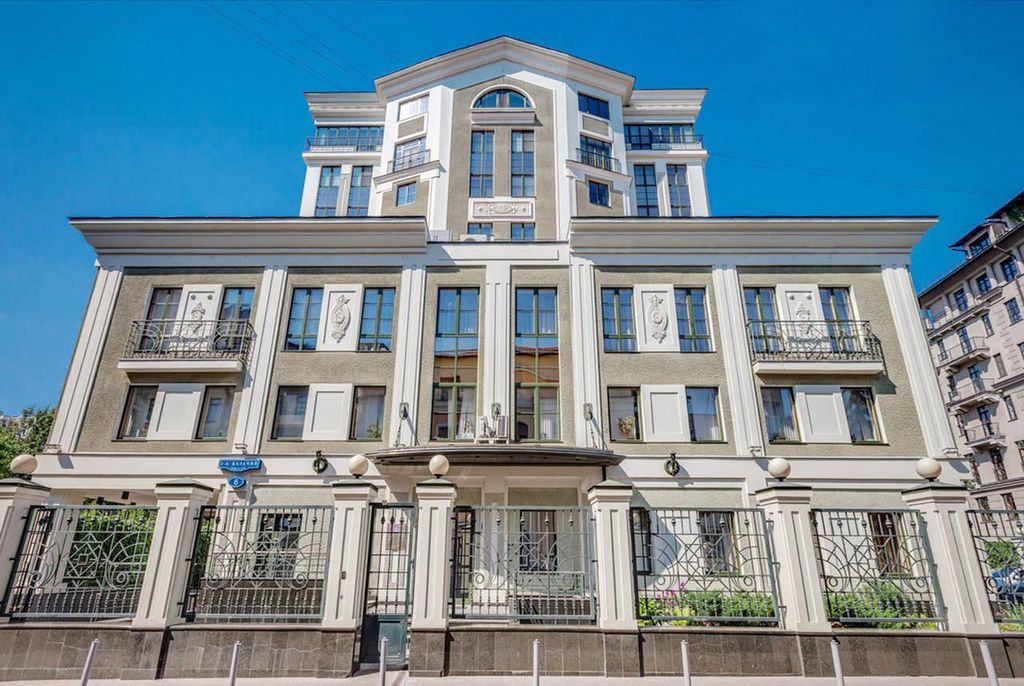 5 room luxury Flat for sale in Moscow, Russia 127702137