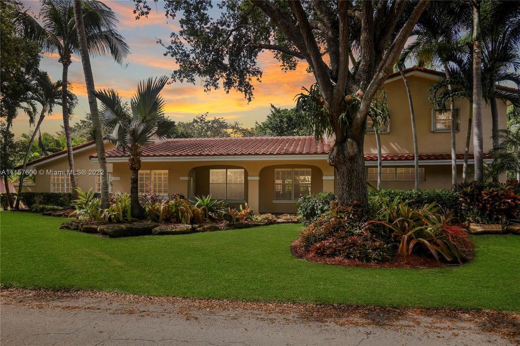 Luxury Villa For Sale In Palmetto Bay Florida 122571385 