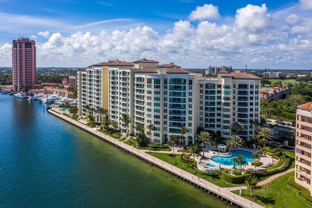 Luxury apartment complex for sale in Boca Raton, United States