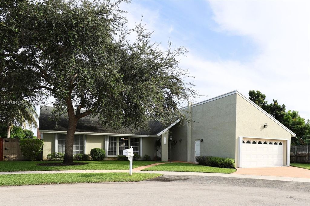 Luxury Villa for sale in Palmetto Bay, Florida 129583180