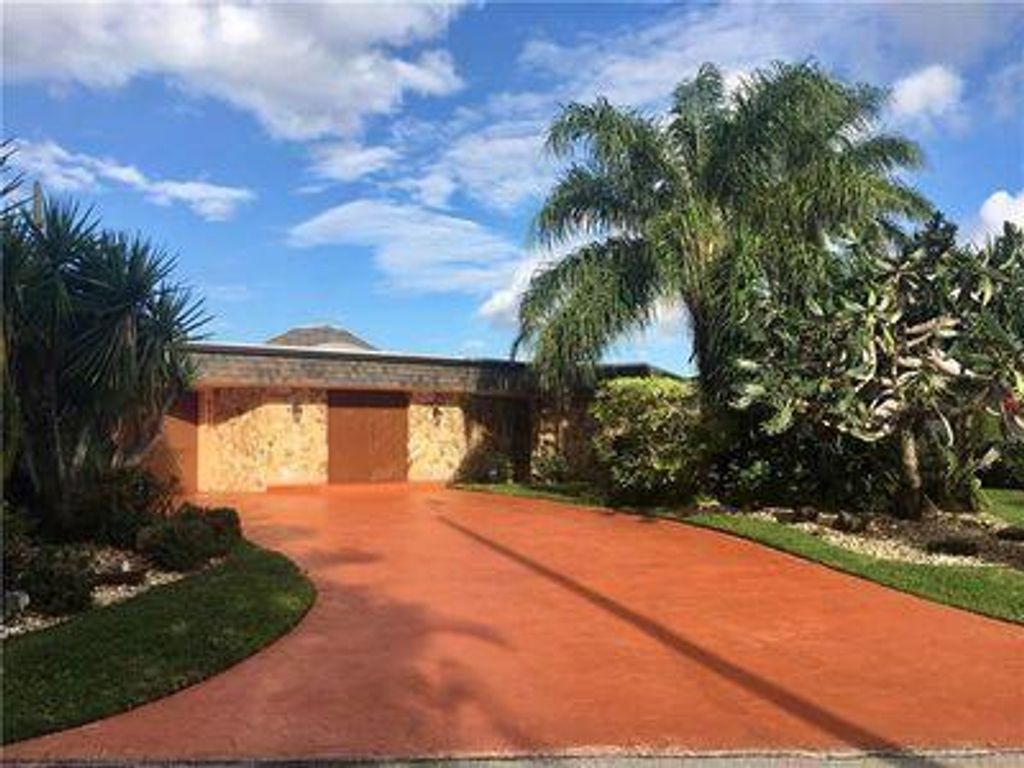 3 bedroom luxury Villa for sale in Tamarac, United States 129161713
