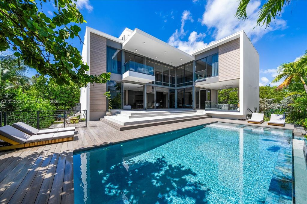 Престижная вилла в продажа Key Biscayne, США