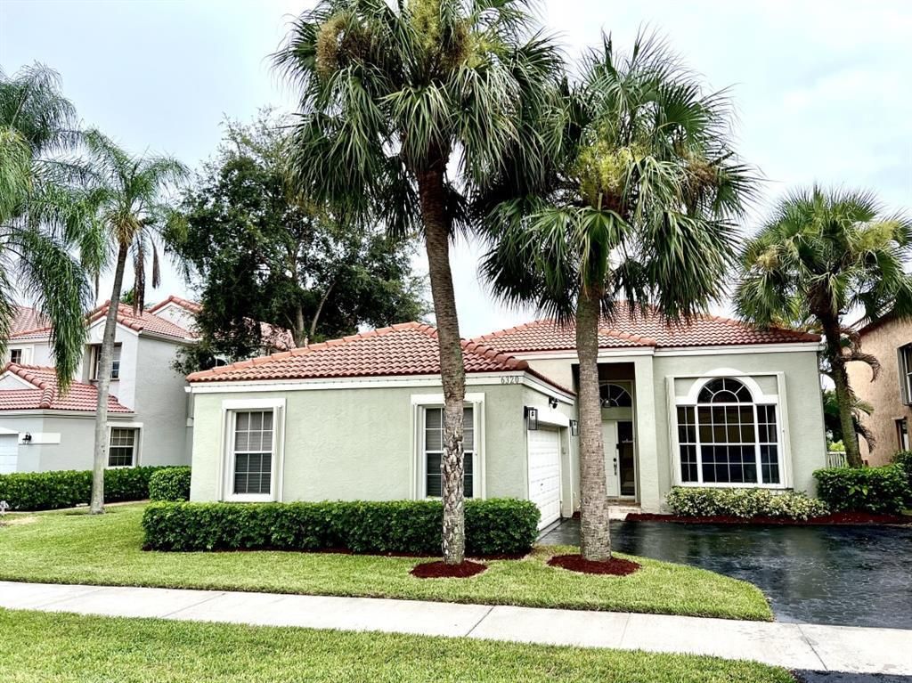 3 bedroom luxury Villa for sale in Parkland, Florida 129119288