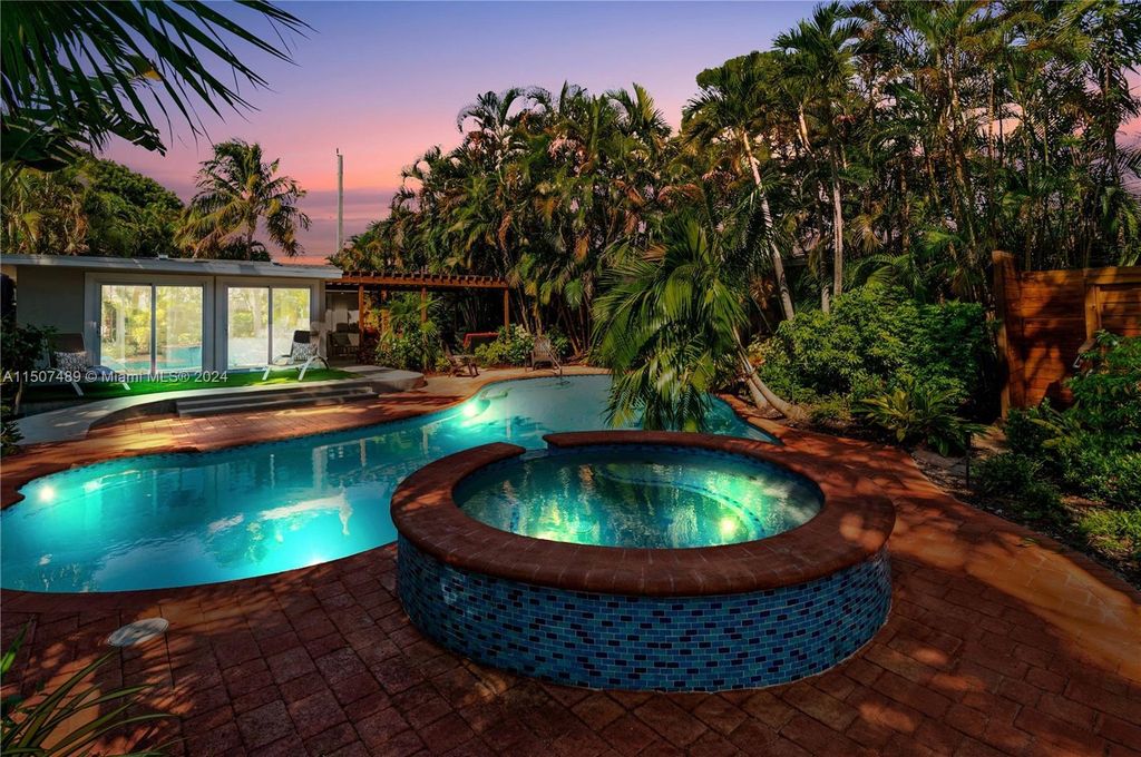 Luxury Villa for sale in Wilton Manors, United States - 129684169 ...