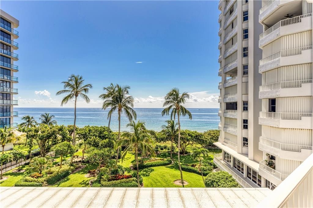 Luxury apartment complex for sale in Pompano Beach, United States 128992304