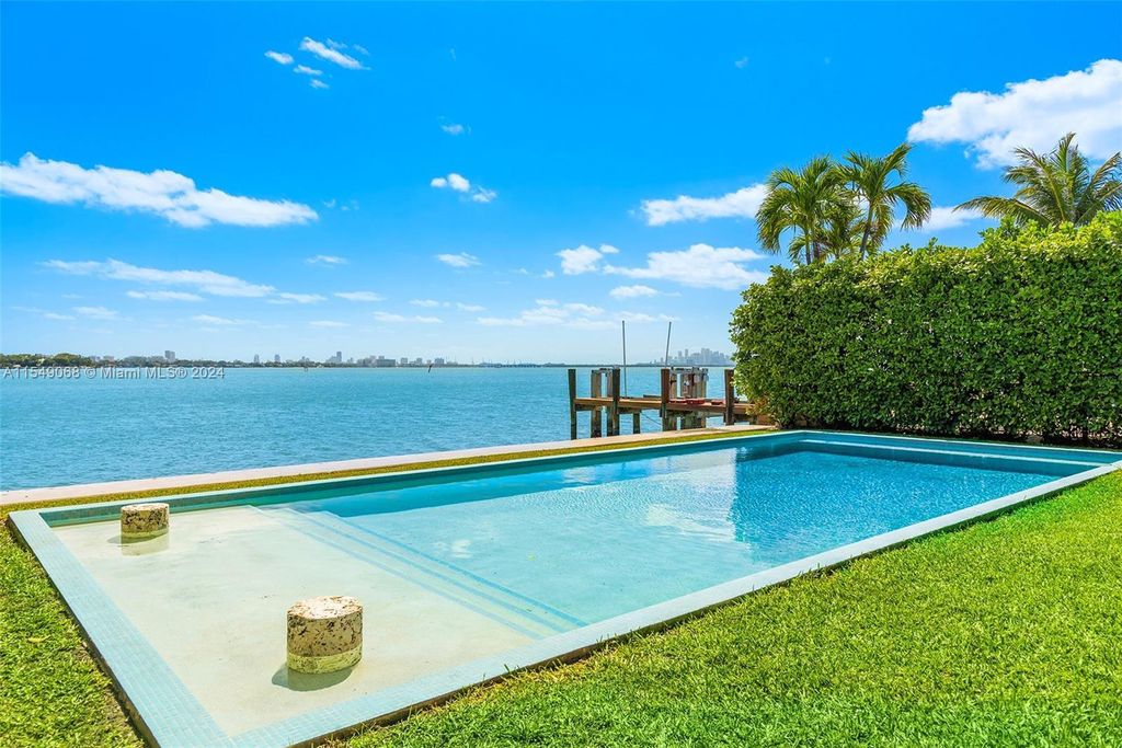 4 bedroom luxury Villa for sale in Miami Beach, United States