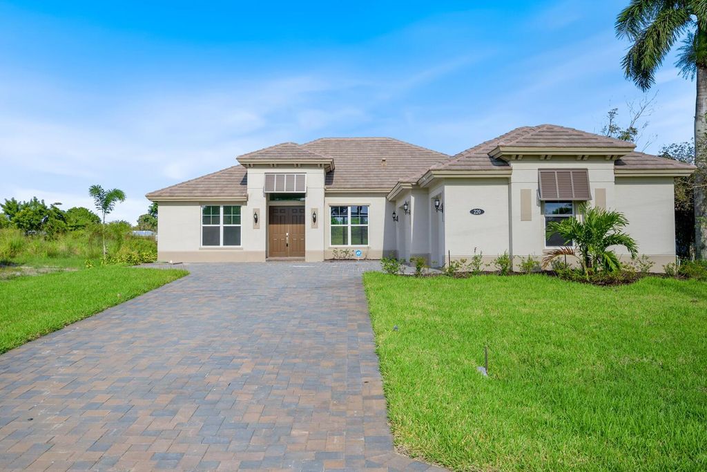 Luxury Villa for sale in Port Saint Lucie, United States