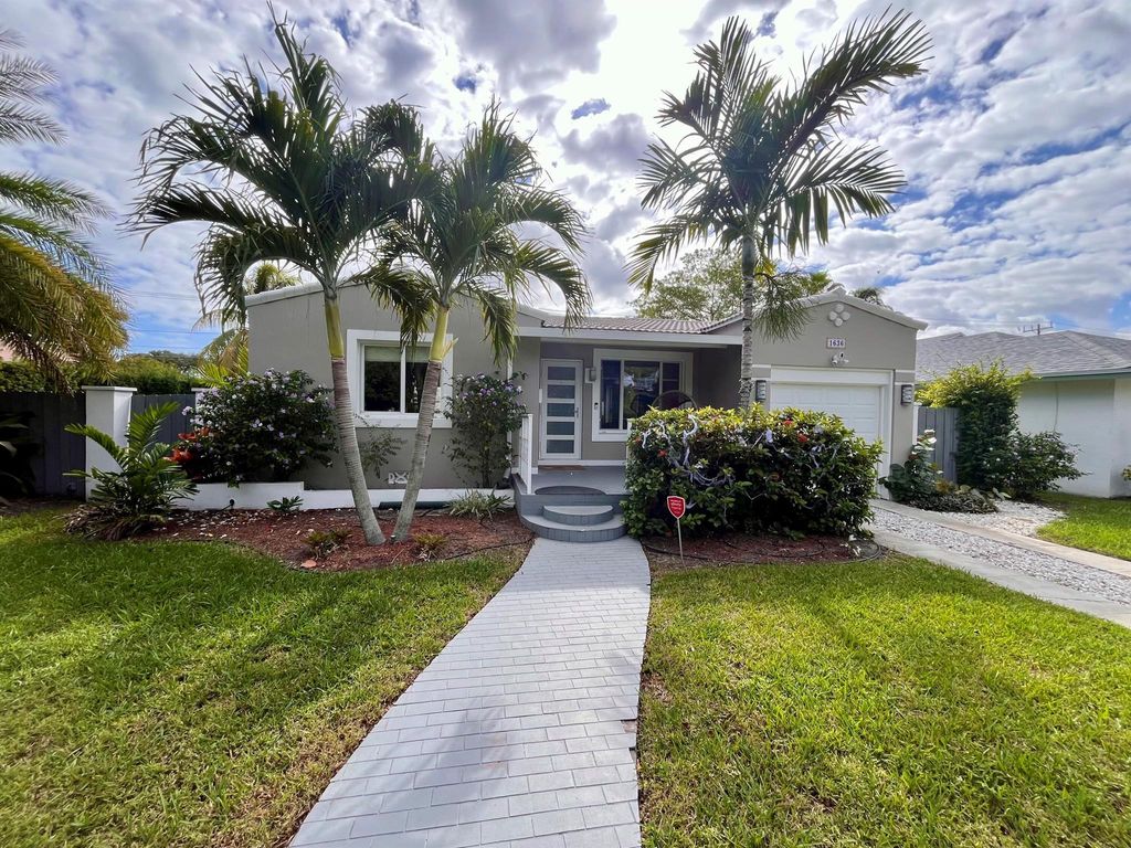 Villa / Chalet de lujo de 142 m2 en venta en Hollywood, Florida 129429359