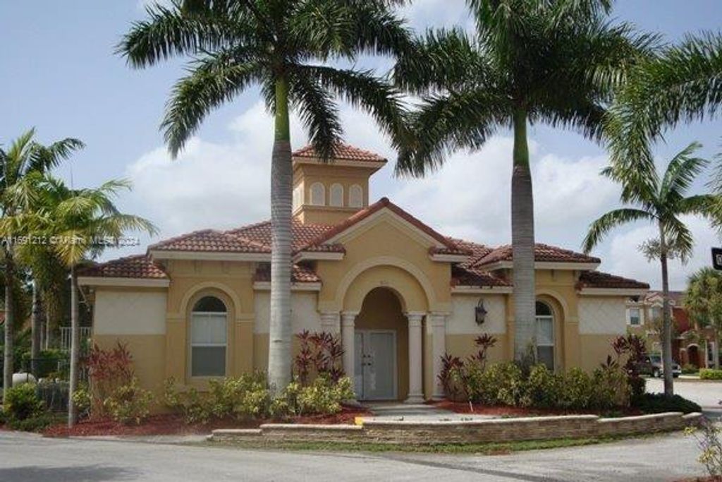 Illustration of Upscale Townhouse Rental Properties