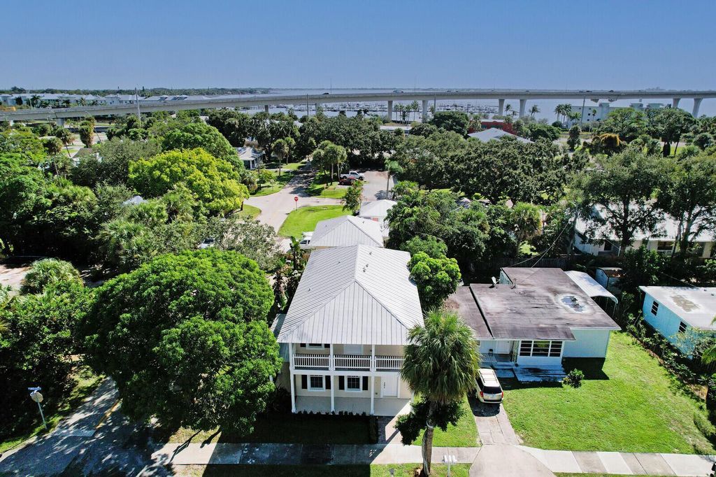 Luxury Villa for sale in Stuart, Florida 129378139