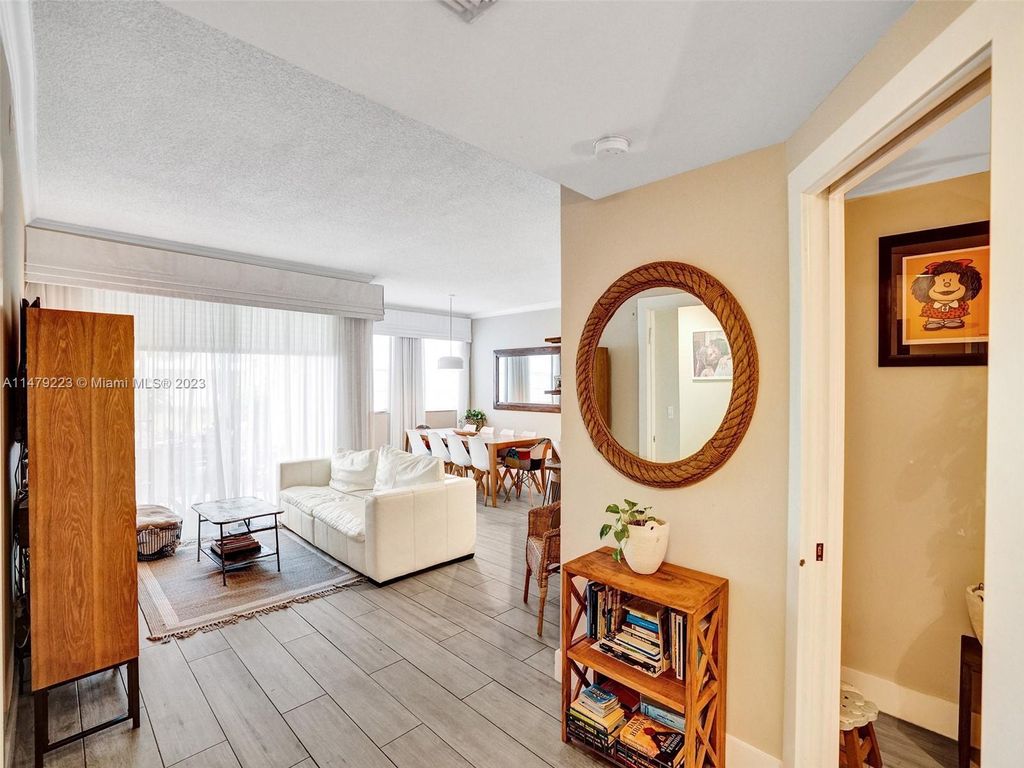 Luxury apartment complex for sale in Aventura, Florida 129474419