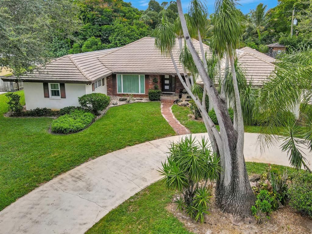 4 غرف نوم، شراء، Palm Springs ،Florida في فبلا فاخرة ل 129181811