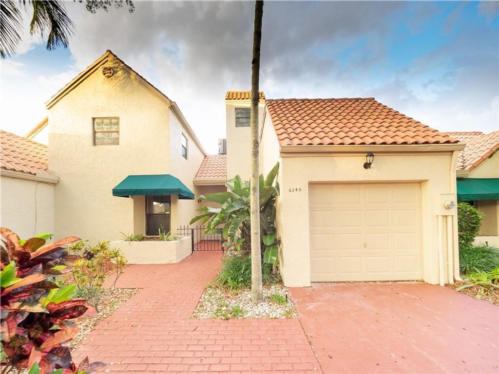 Luxury Townhouse for sale in Boca Raton, Florida 128864225