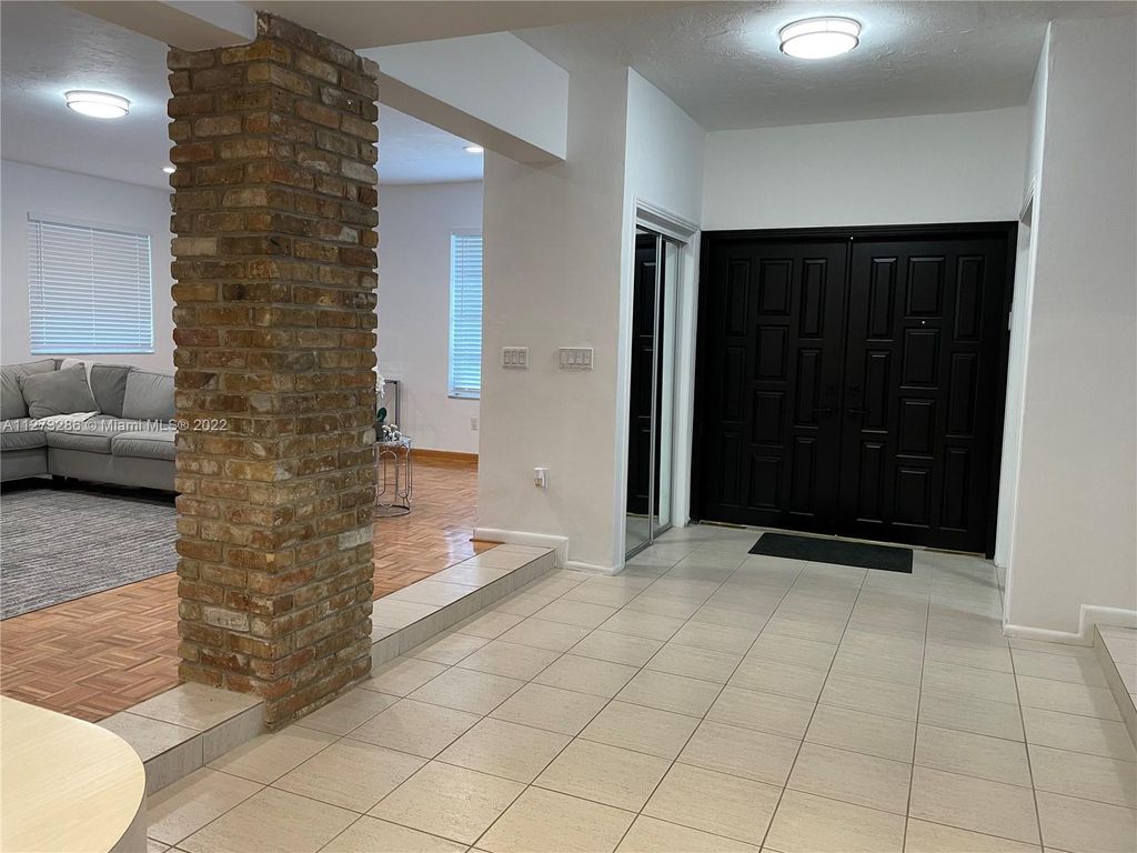 Luxury Villa For Sale In Palmetto Bay United States 128005714 