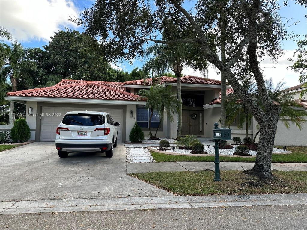 Luxury Villa for sale in Weston, Florida 129493618