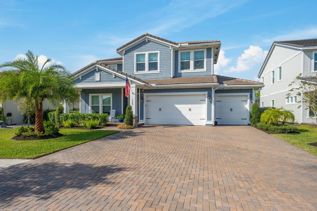 4 bedroom luxury Villa for sale in Loxahatchee Groves, Florida