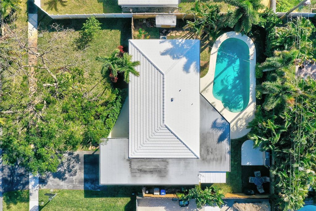 4 bedroom luxury Villa for sale in Pompano Beach, Florida