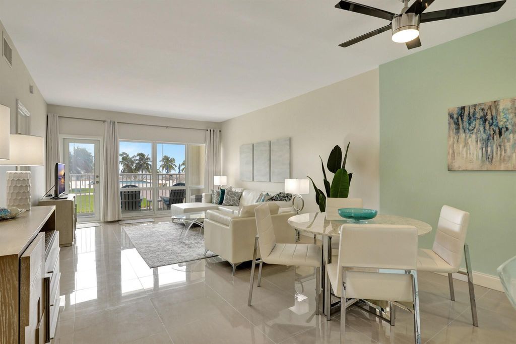 Luxury apartment complex for sale in Pompano Beach, Florida 129218092