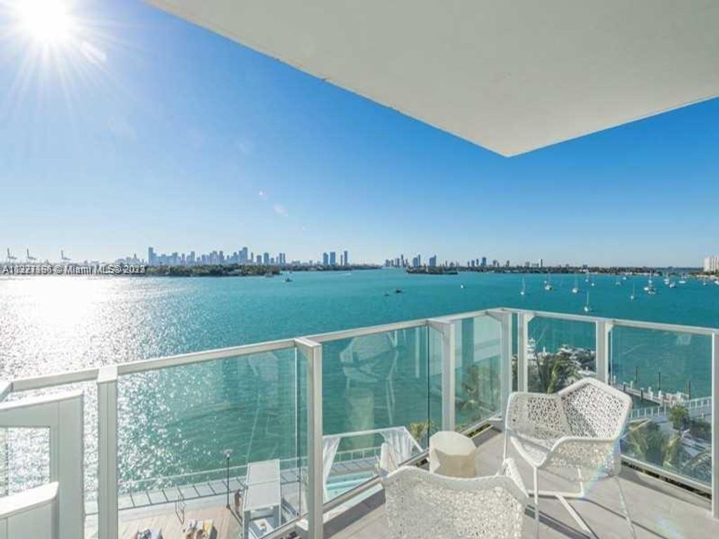 Luxury apartment complex for sale in Miami Beach, Florida 128378628