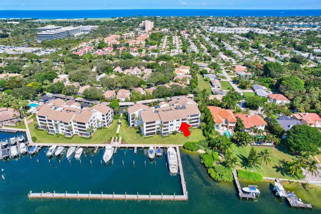 Luxury apartment complex for sale in Juno Beach, Florida 129262885