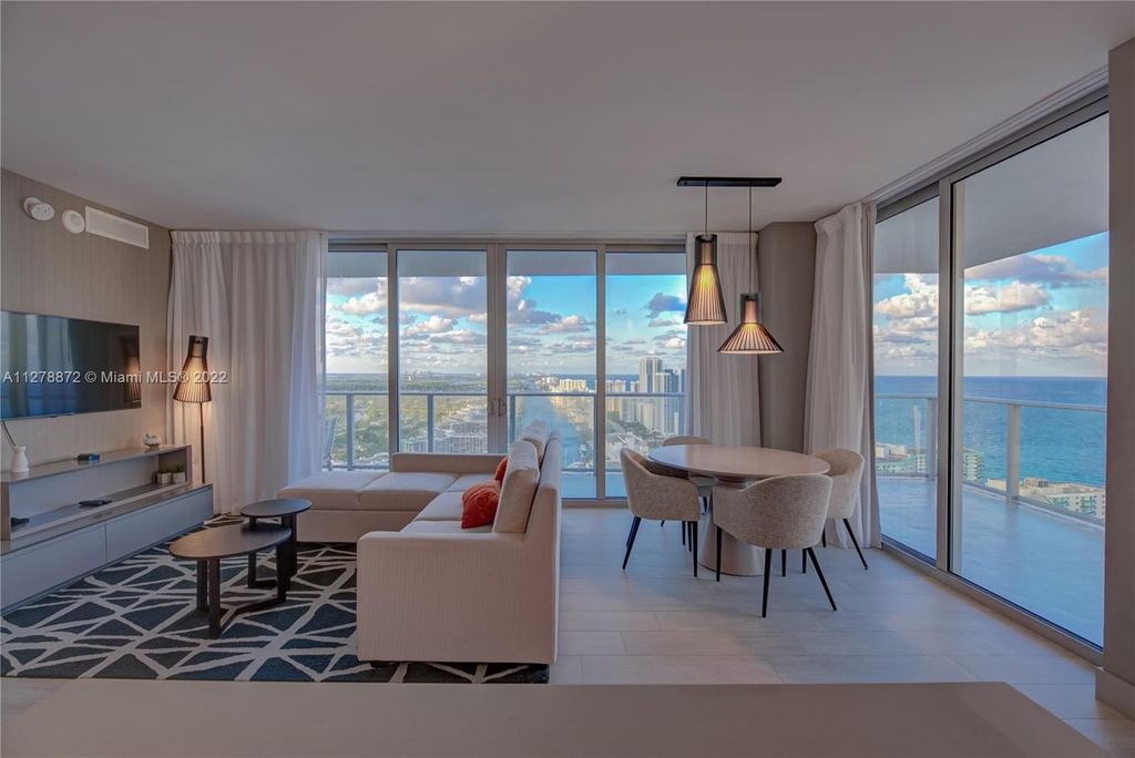 Luxury apartment complex for sale in Hollywood, Florida - 128048536 ... - Eco Friendly Luxury Penthouse Apartments For Sale In Hollywood