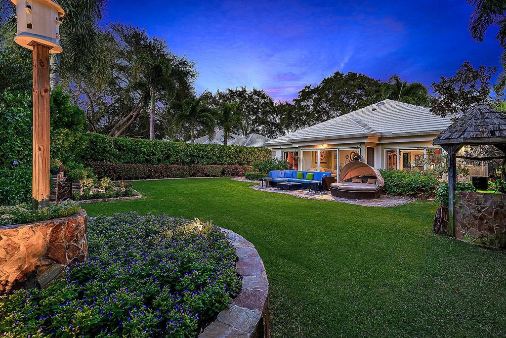 2 bedroom luxury Villa for sale in Jupiter, Florida