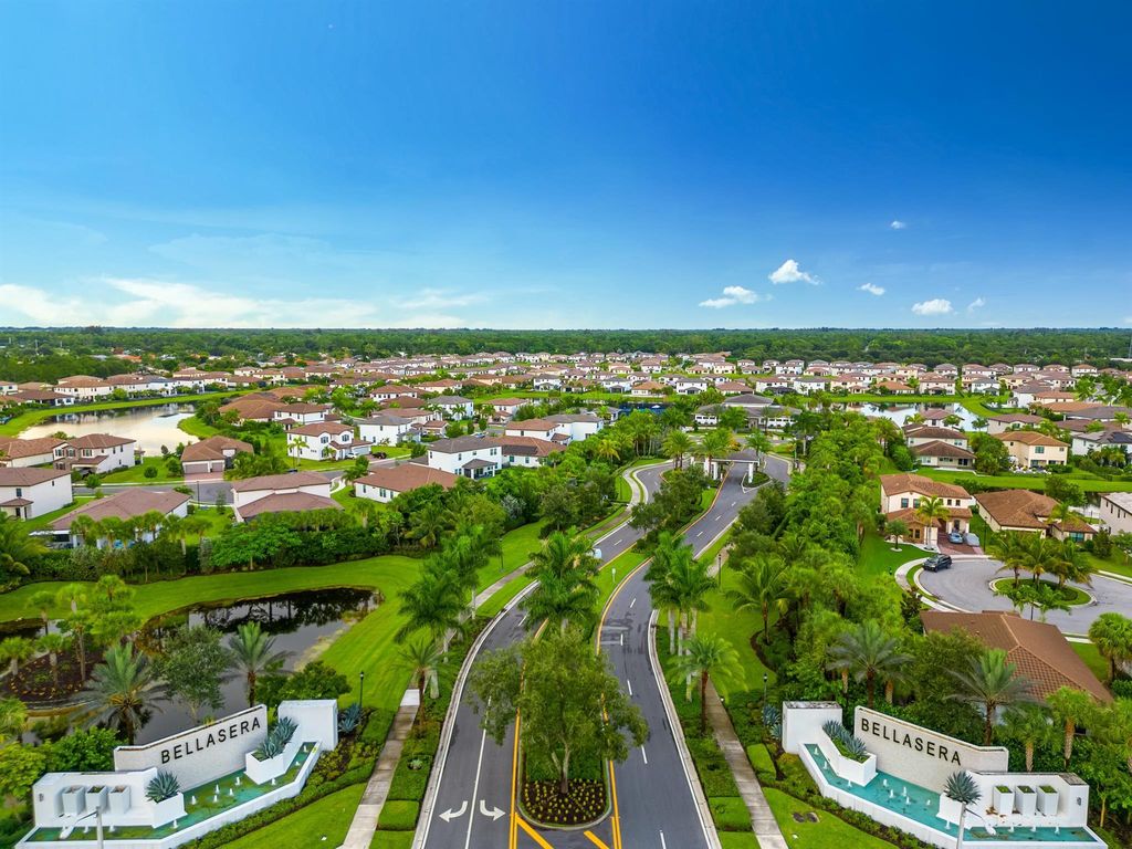 Luxuriöse Villa, 5 Schlafzimmer, zu verkaufen in Royal Palm Beach