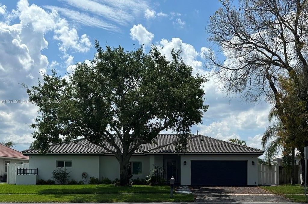 Luxury Villa for sale in Davie, United States 128787323