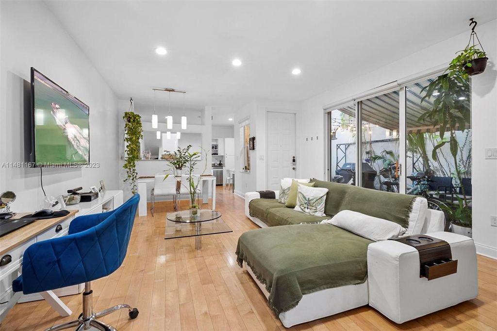 Luxury Townhouse for sale in Hollywood, Florida 129484923