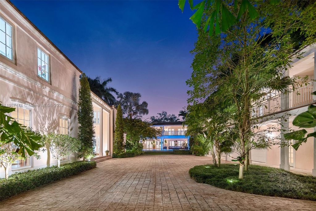 9 bedroom luxury Villa for sale in Miami, United States