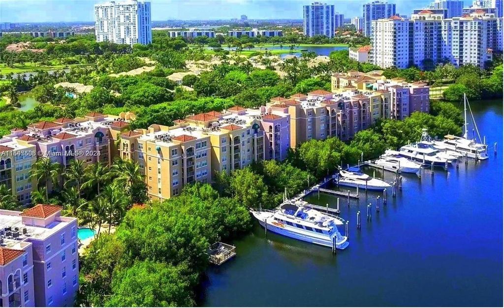 Luxury apartment complex for sale in Aventura, Florida 129976102