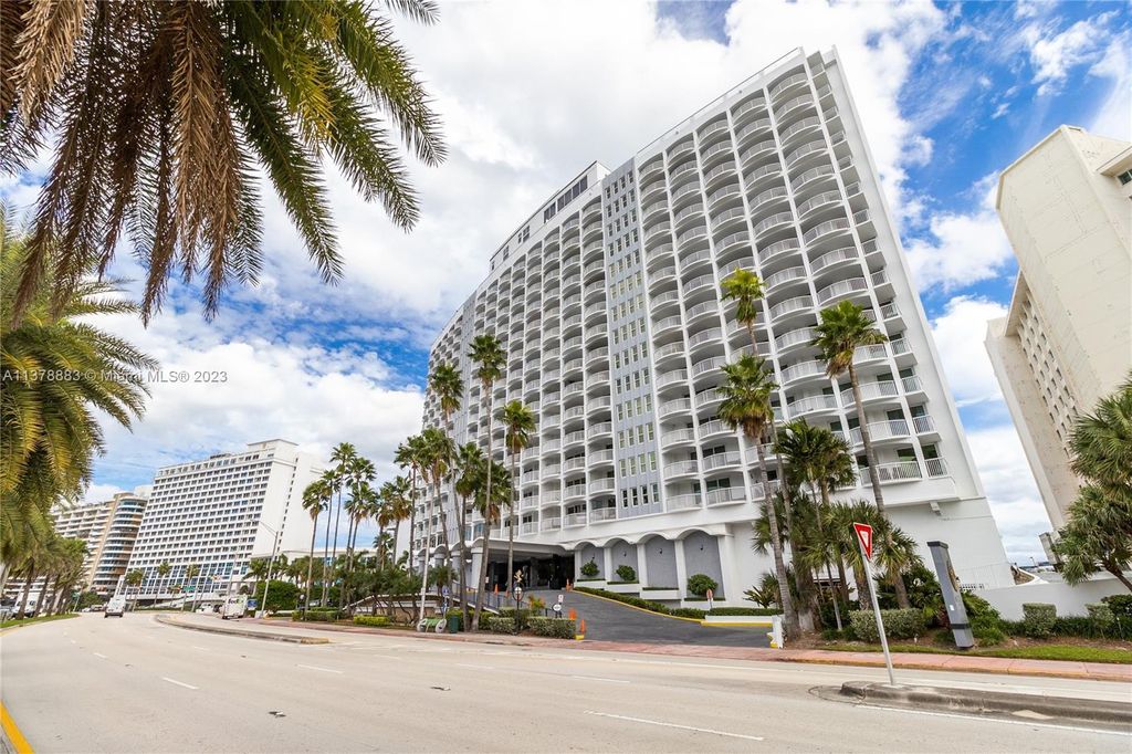 luxury-apartment-complex-for-sale-in-miami-beach-florida-128793239