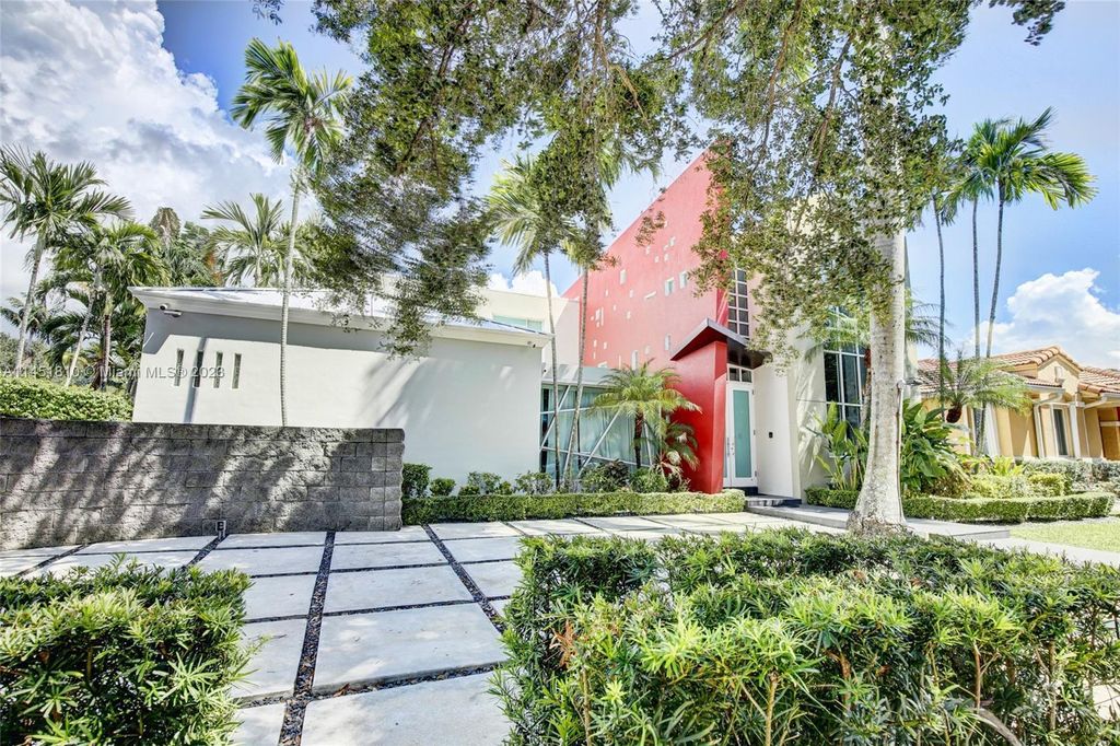 Exclusiva Villa / Chalet en venta Miami Lakes, Estados Unidos