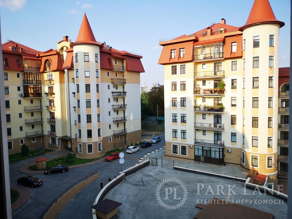 8 room luxury Apartment for sale in Kiev, Ukraine 45762981